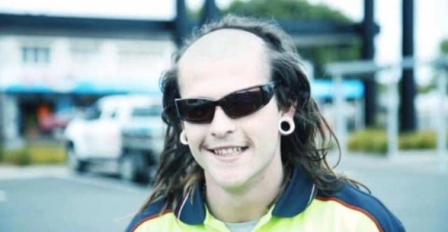 Awful Haircuts (27 pics)