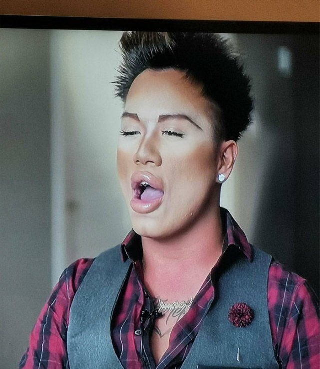 Terrible Makeup (50 pics) Terrible Makeup (50 pics)