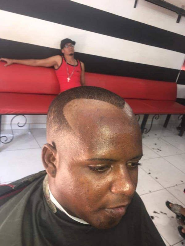 Awful Haircuts (27 pics)