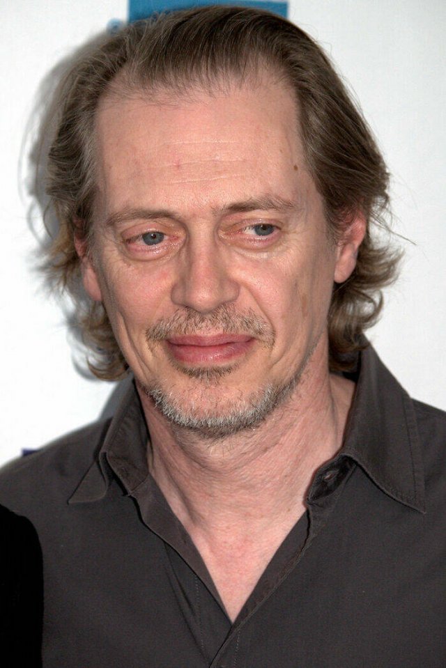 Facts About Celebrities (33 pics)