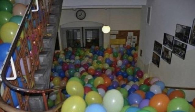 Weird Situations (49 pics)