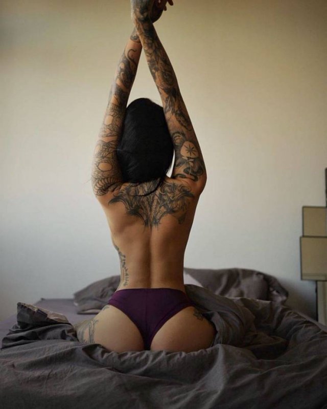 Tattooed Girls (55 pics)