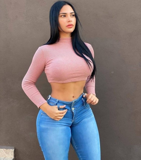 Slim Girls (42 pics)