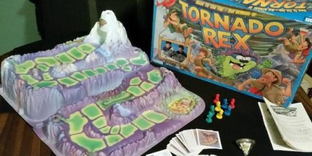 Board Games from 90's (25 pics)