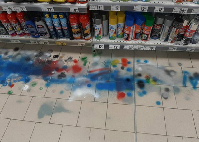 Annoying People (27 pics)