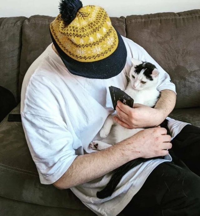 They Didn’t Want Any Pets (17 pics) They Didn’t Want Any Pets (17 pics)