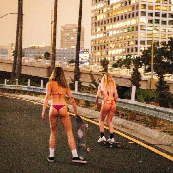 Hot Girls (68 pics)