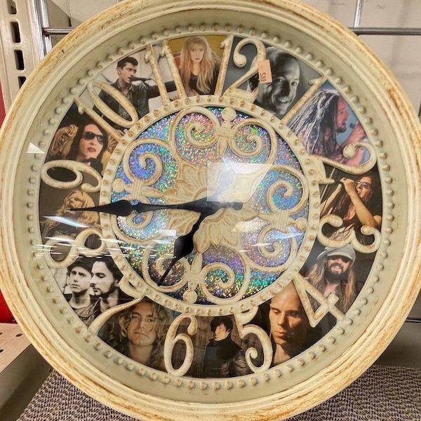 Funny Finds In Thrift Stores (45 pics)