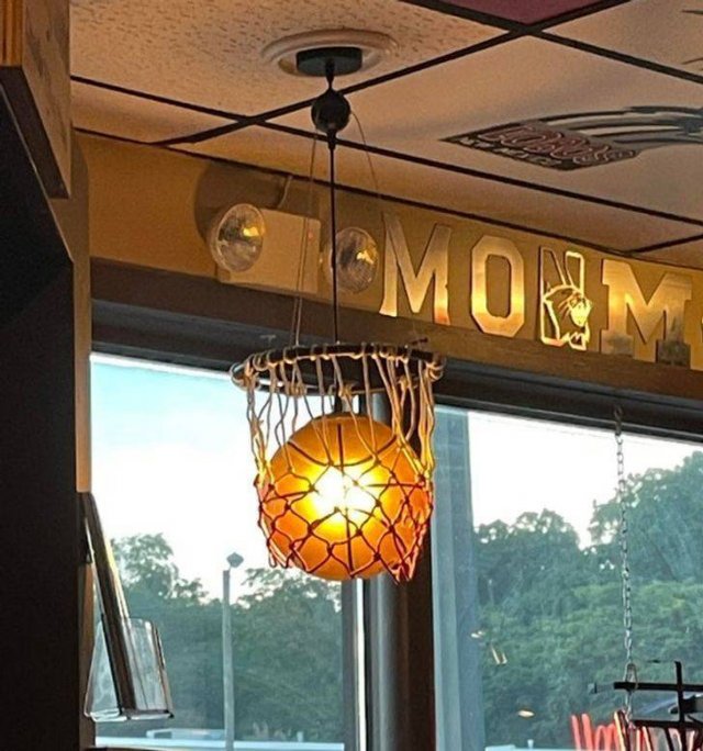 Interesting Finds In Public Places (17 pics) Interesting Finds In Public Places (17 pics)