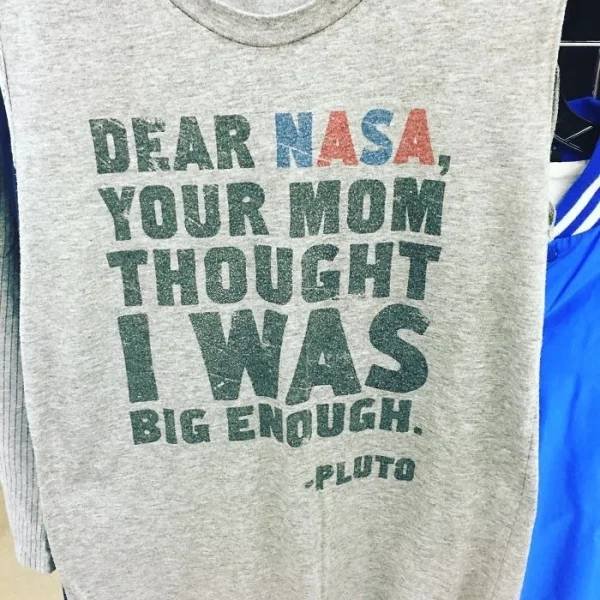 Weird Finds In Thrift Shop (49 pics)