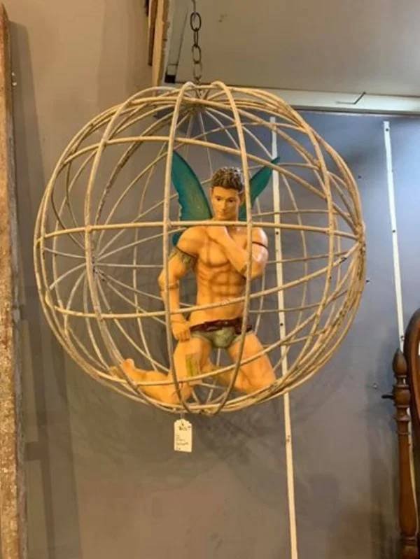 Weird Finds In Thrift Shop (49 pics)
