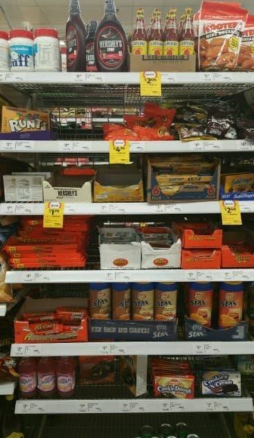 American Sections In Different Countries (22 pics)
