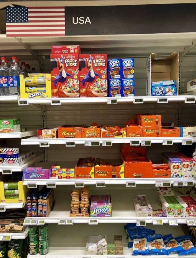 American Sections In Different Countries (22 pics)