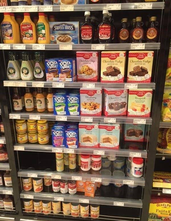 American Sections In Different Countries (22 pics)