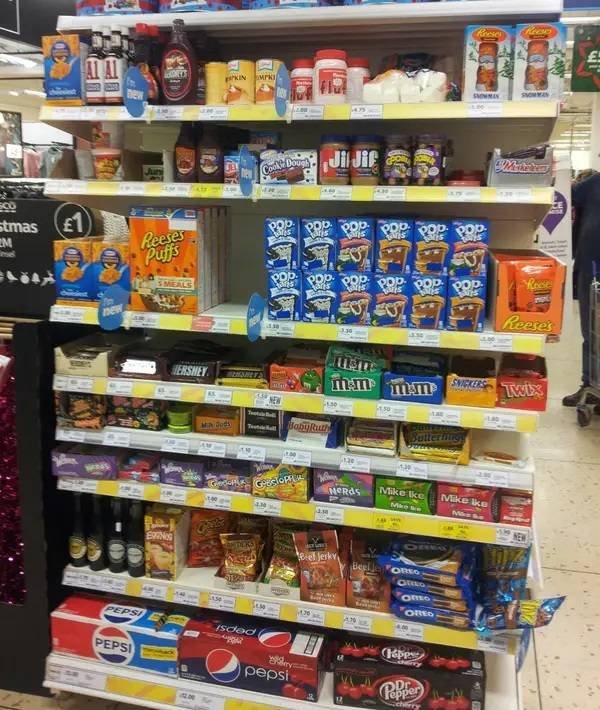 American Sections In Different Countries (22 pics)