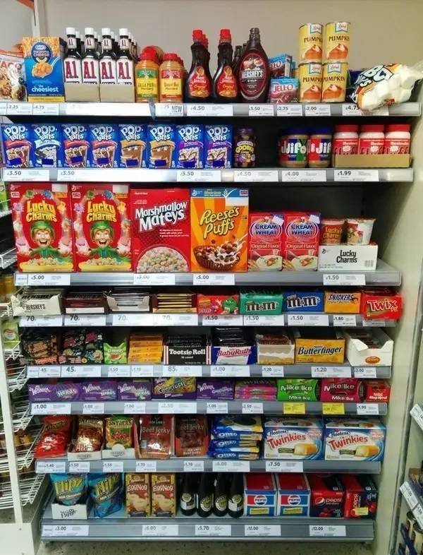 American Sections In Different Countries (22 pics)