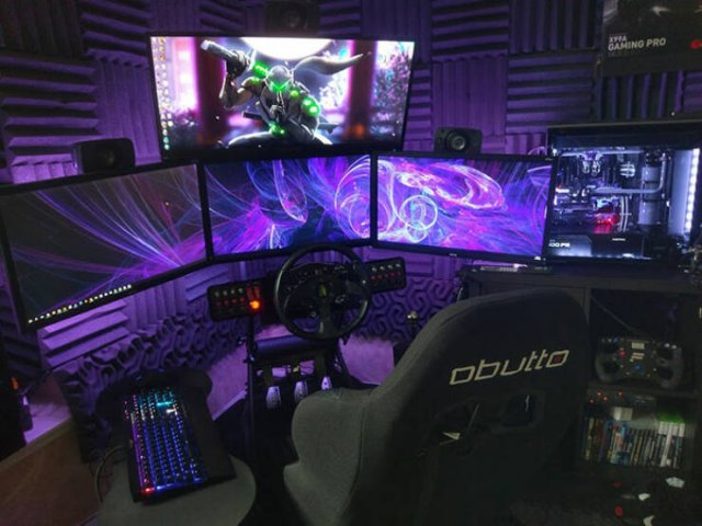 Awesome Racing Simulator Rigs (20 pics)