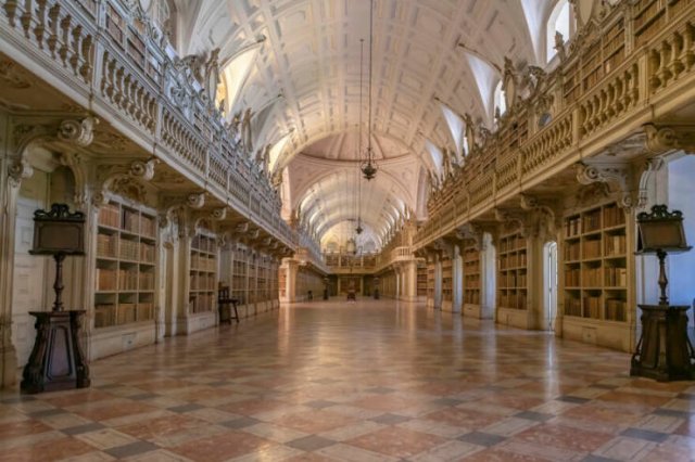 Beautiful Libraries (22 pics)