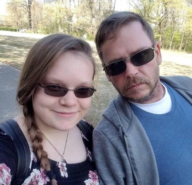 Couples With Big Age Gap (20 pics) Couples With Big Age Gap (20 pics)