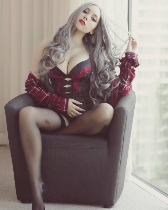 Girls In Lingerie (51 pics)