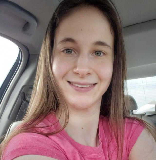 Guess Their Age (16 pics) Guess Their Age (16 pics)