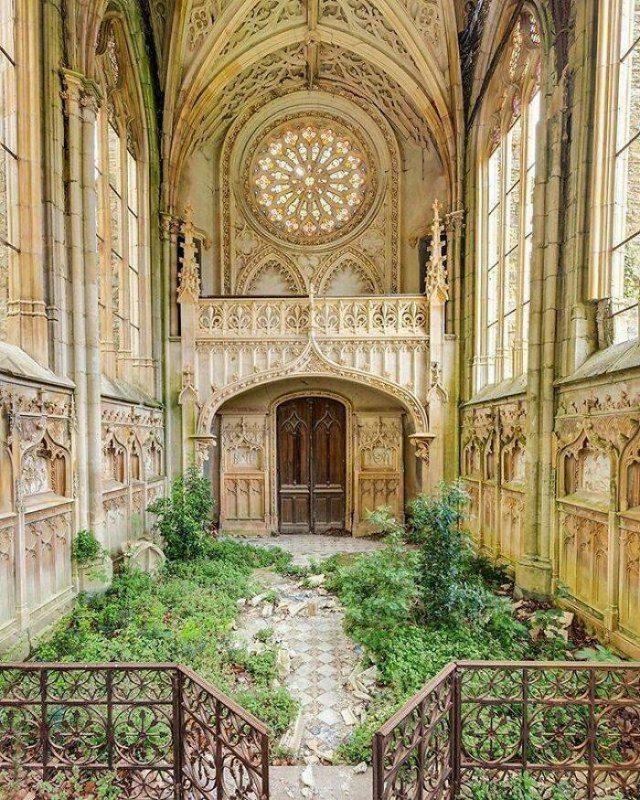 Abandoned Places (49 pics)