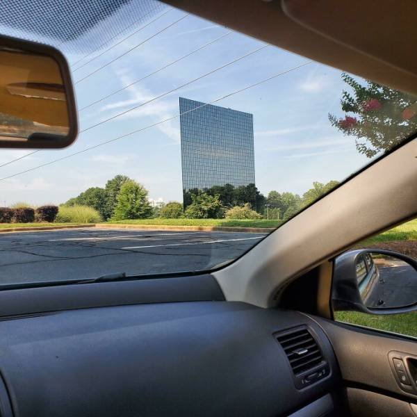 Interesting Finds And Illusions (49 pics) Interesting Finds And Illusions (49 pics)