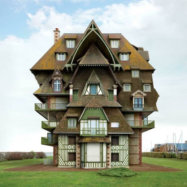 Weird Buildings (44 pics)