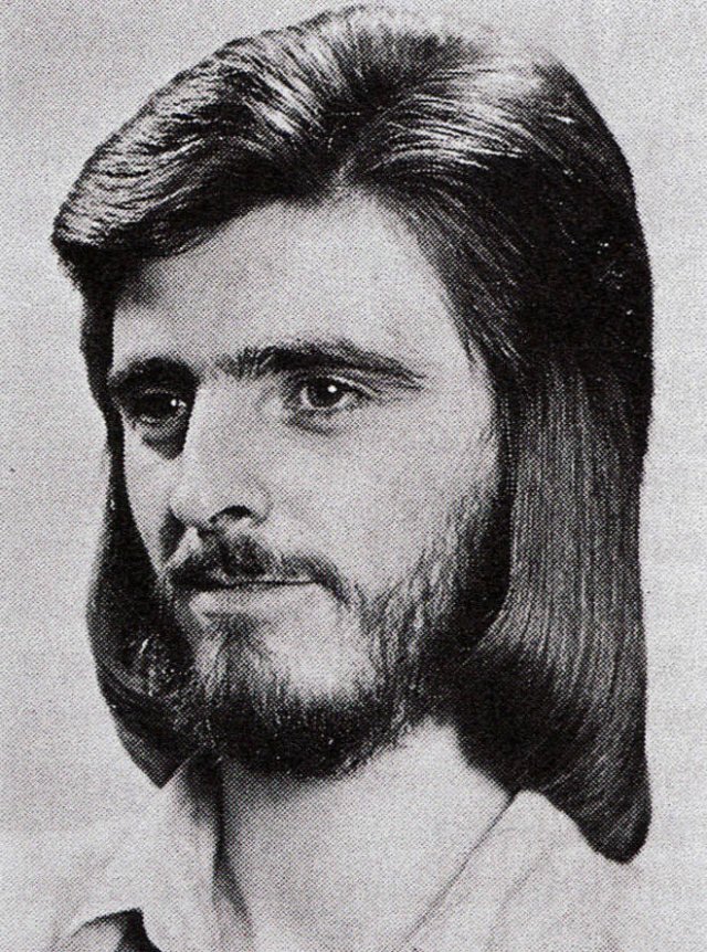 Odd Haircuts From 1970's (22 pics)