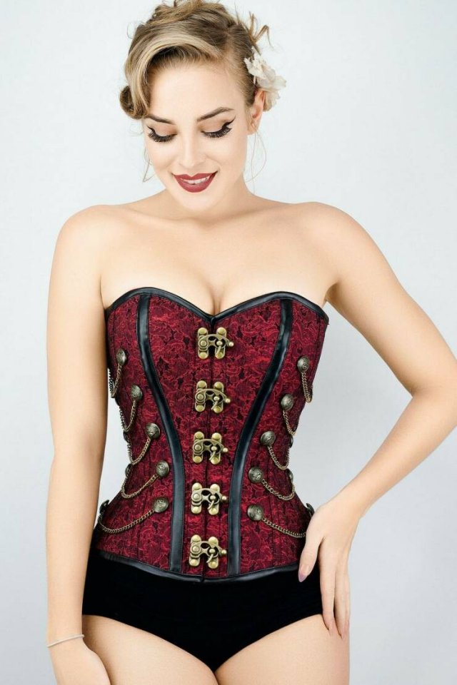 Girls In Corsets (51 pics)