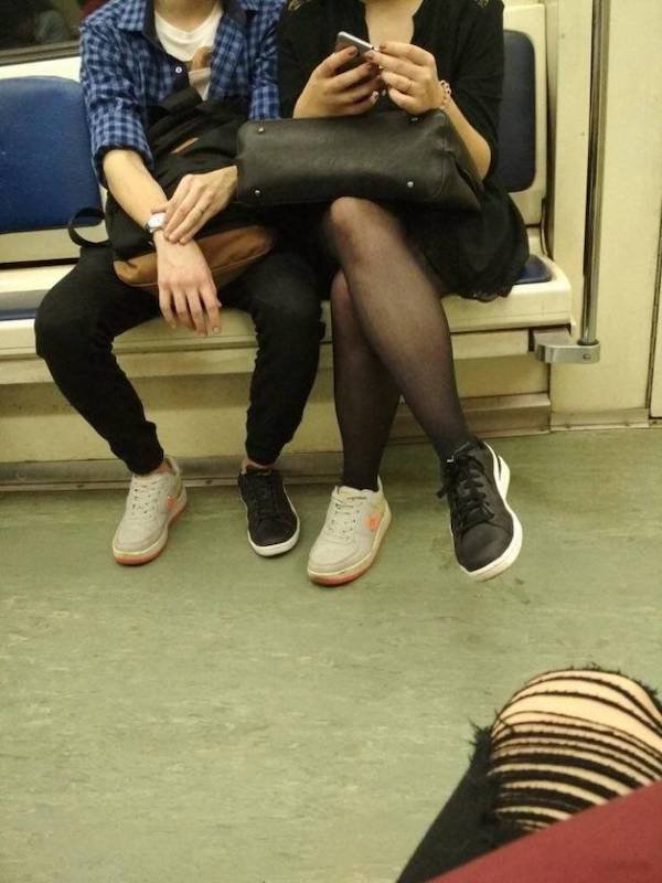 Weird People In Subway (30 pics)