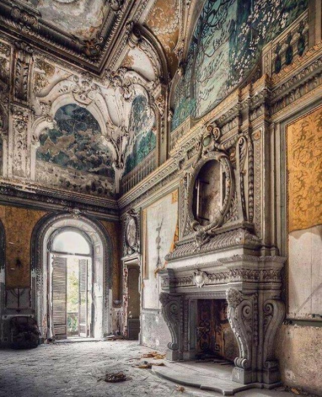 Amazing Abandoned Places (35 pics)