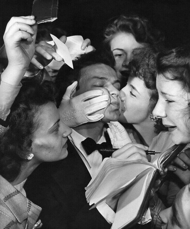 Rare Celebrities Photos (48 pics)