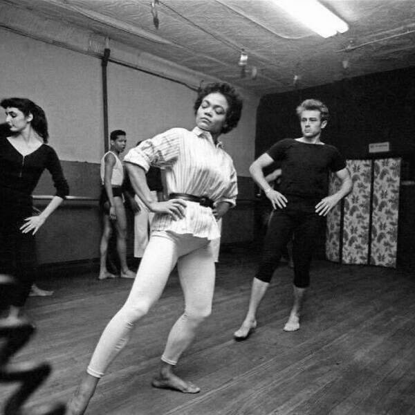 Rare Celebrities Photos (48 pics)