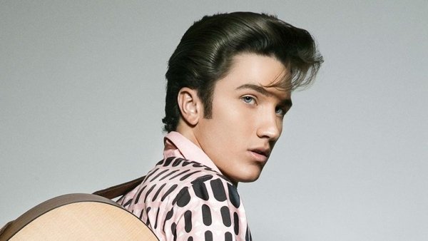 Actors Who Played Elvis Presley In Films (16 pics) Actors Who Played Elvis Presley In Films (16 pics)