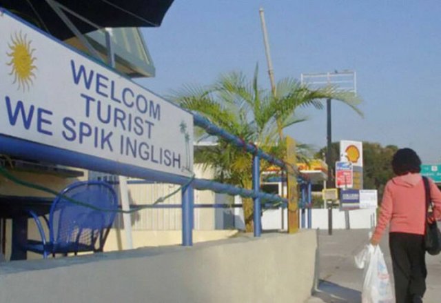 Funny Signs (26 pics)