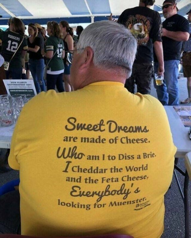 Shirts With Weird Prints (17 pics)