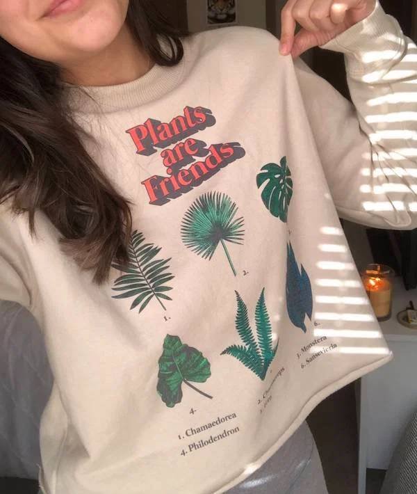 Weird Finds In Thrift Shops (61 pics)