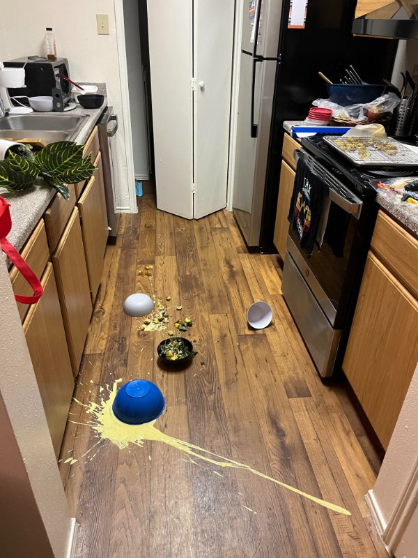 Bad Days Happen (18 pics)