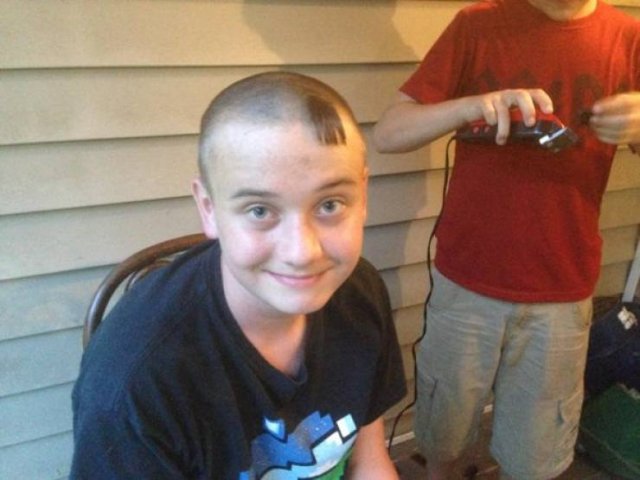 Terrible Haircuts (52 pics)