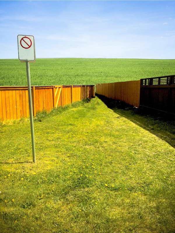 Creepy ''Liminal Spaces'' (36 pics)