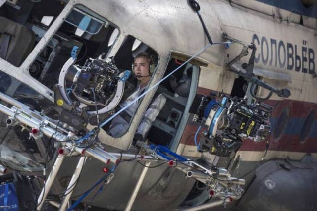 Behind The Scenes Of Popular Films (30 pics)