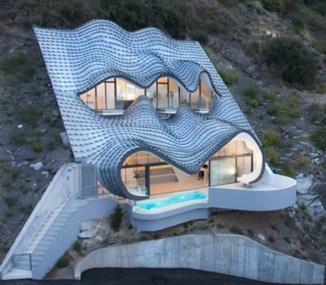 Interesting Buildings (17 pics)