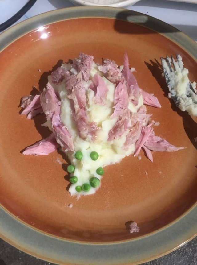 Awful Food Serving (46 pics)