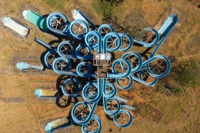 Awesome Abandoned Places (20 pics) Awesome Abandoned Places (20 pics)
