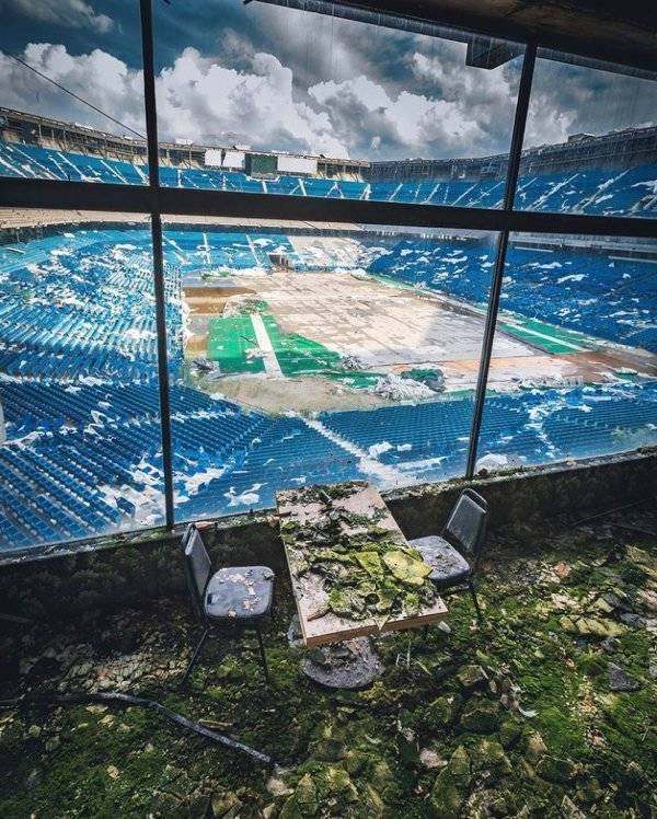 Awesome Abandoned Places (20 pics) Awesome Abandoned Places (20 pics)