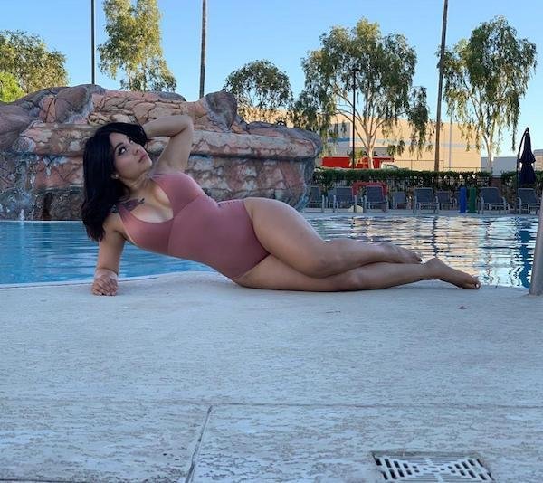 Slim Girls (27 pics)
