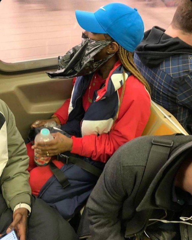 Funny People In The Subway (36 pics)