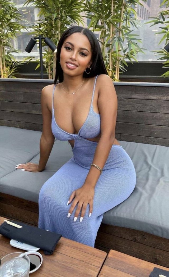 Cute Girls (48 pics)