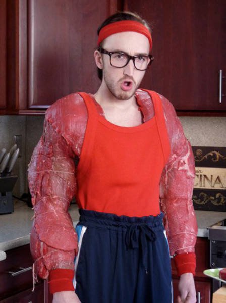 What Is Going On Here? (35 pics)
